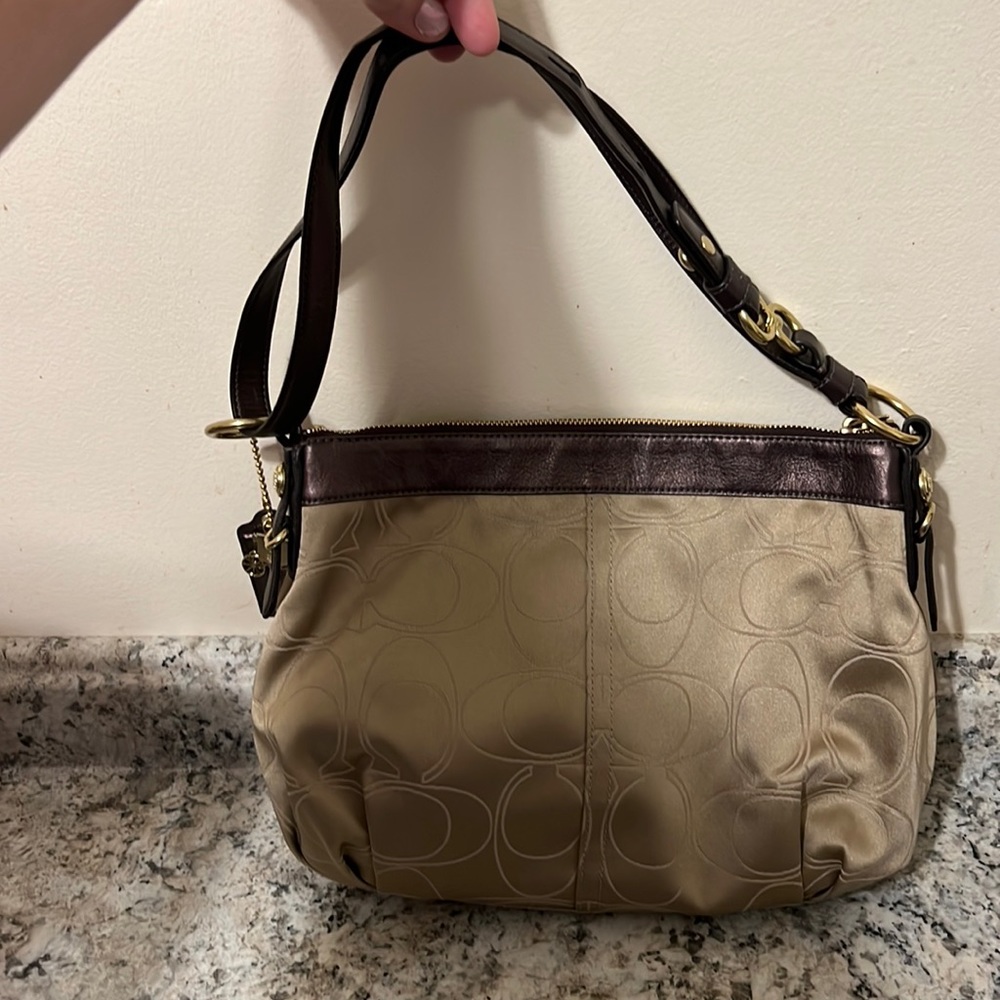 Never been used Coach purse